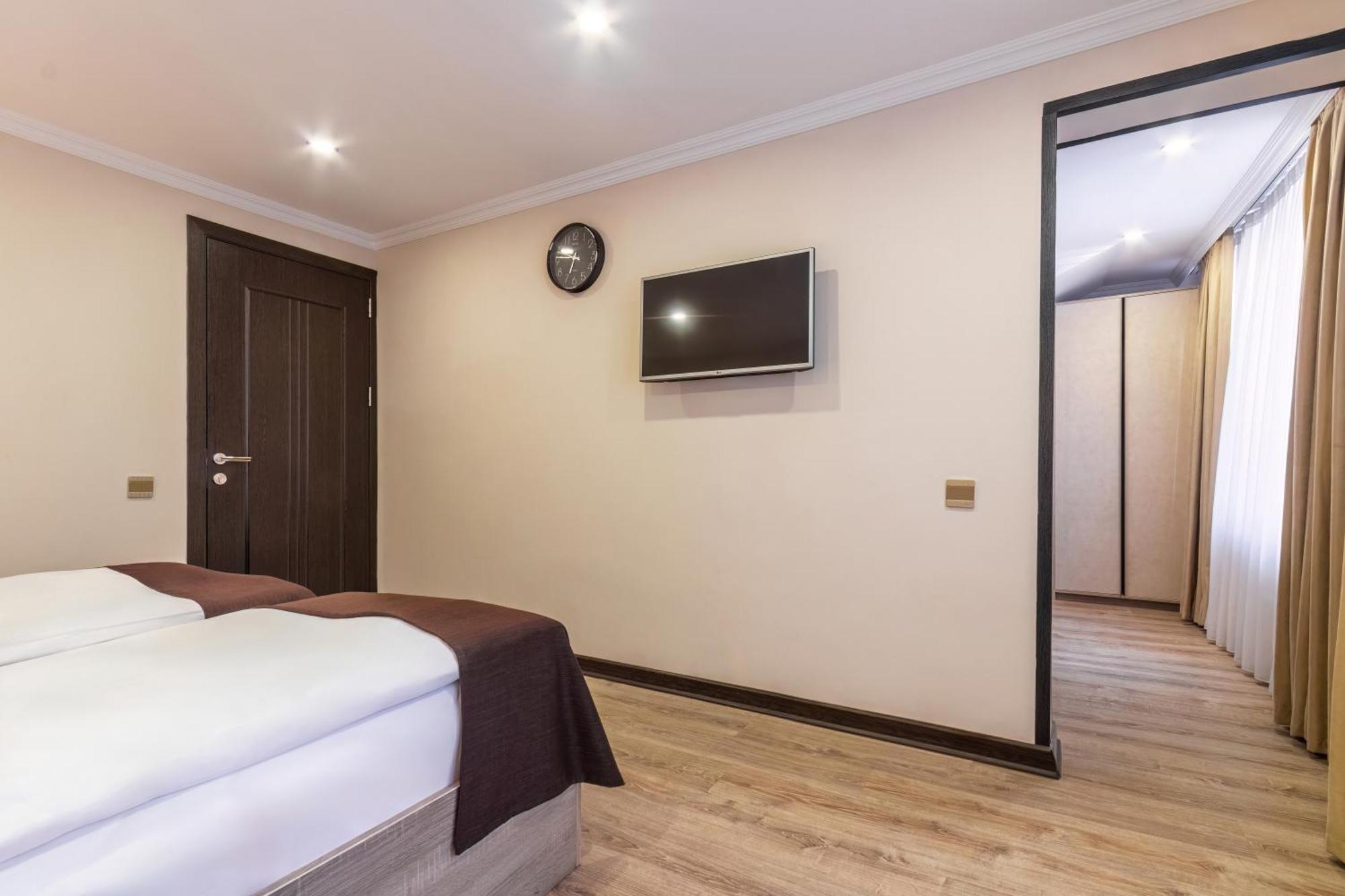 Deluxe Hotel 巴库 外观 照片