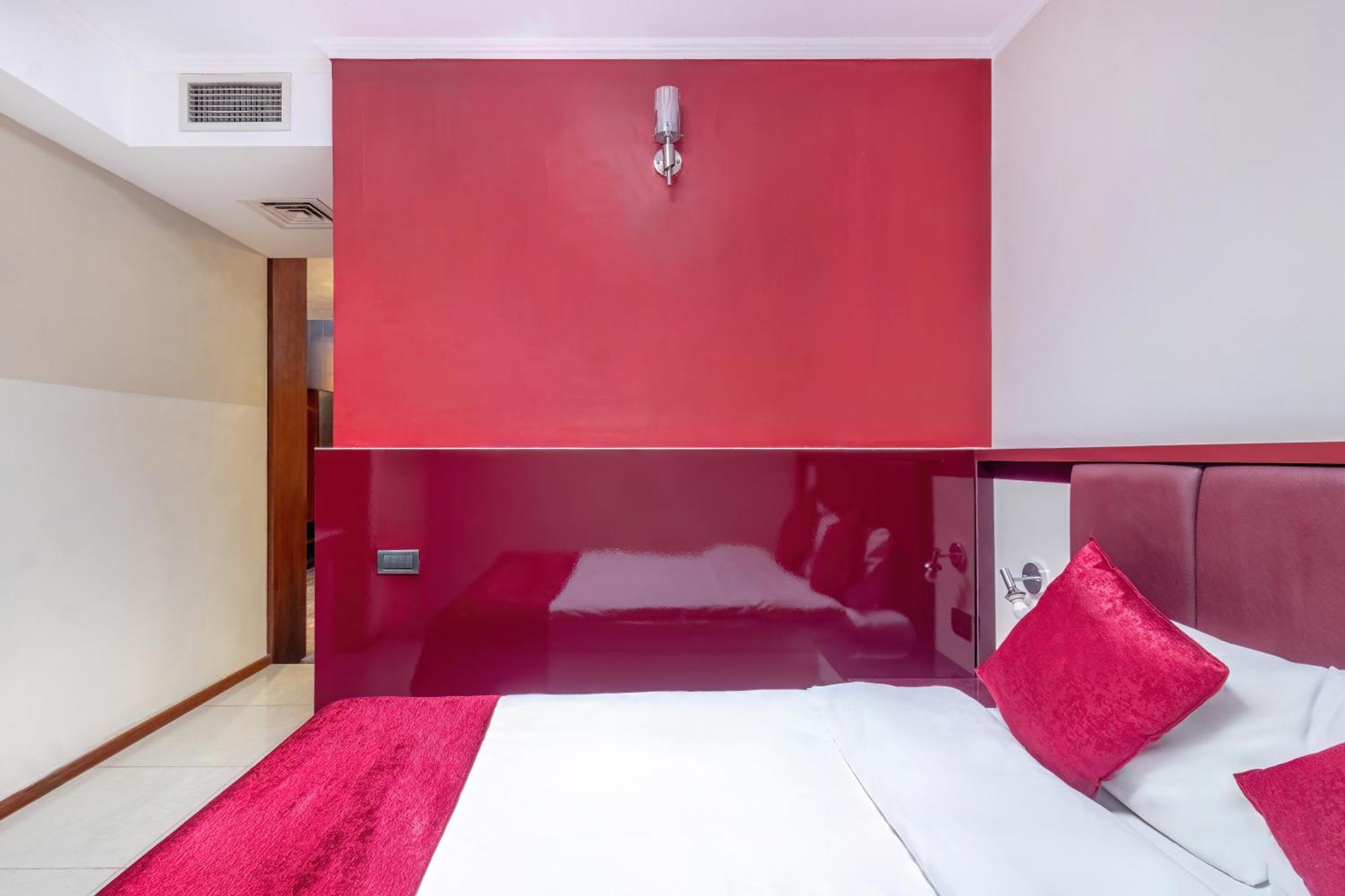 Deluxe Hotel 巴库 外观 照片